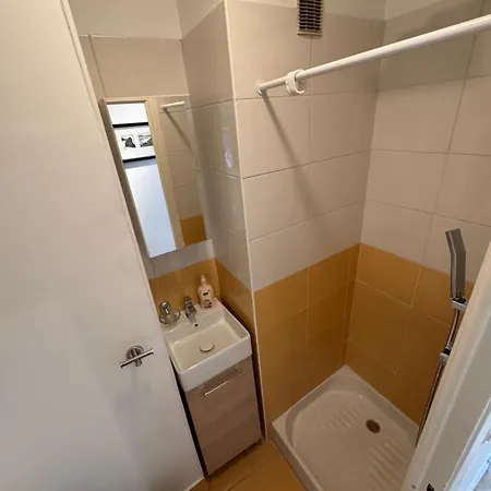 Les Jardin De La Apartman