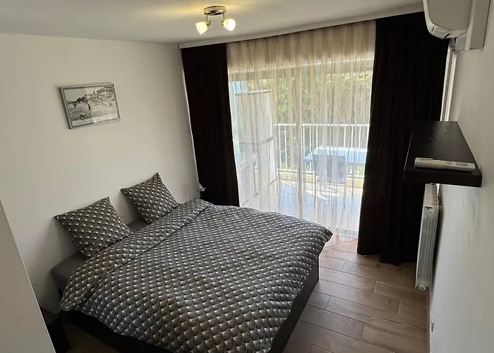 Les Jardin De La Antibes